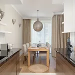 Ecru 3-bedroom Luxurious Wwa21 Warszawa
