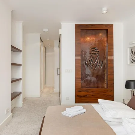 Ecru 3-bedroom Luxurious Wwa21 公寓 华沙