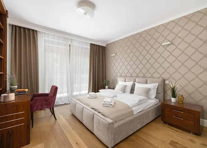 Ecru 3-bedroom Luxurious Wwa21 * Varsovie