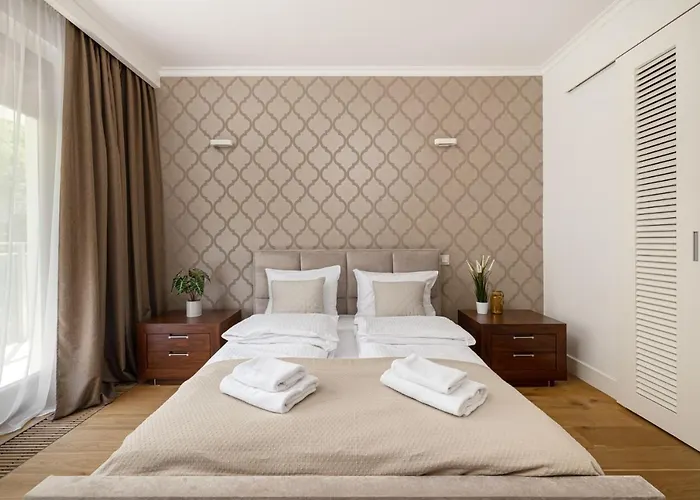 Appartement Ecru 3-bedroom Luxurious Wwa21