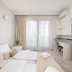 Apartamento Ecru 3-bedroom Luxurious Wwa21 Varsóvia