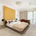 Apartment Ecru 3-bedroom Luxurious Wwa21 Warsaw