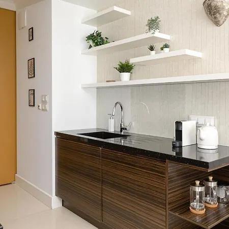 Ecru 3-bedroom Luxurious Wwa21 Varsó