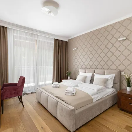 Ecru 3-bedroom Luxurious Wwa21 * Varsó