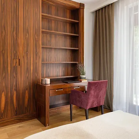 Ecru 3-bedroom Luxurious Wwa21 Lägenhet Warszawa